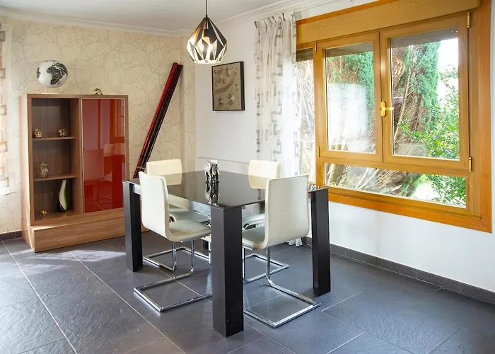 Welcome O Sidron ヴィラ *